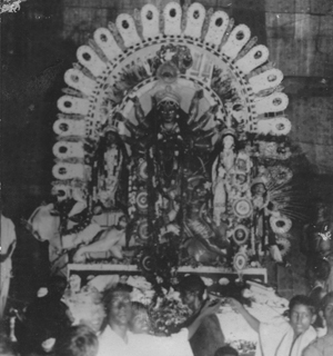 Picture of  first puja in 1926, the idol was built in one canvas.